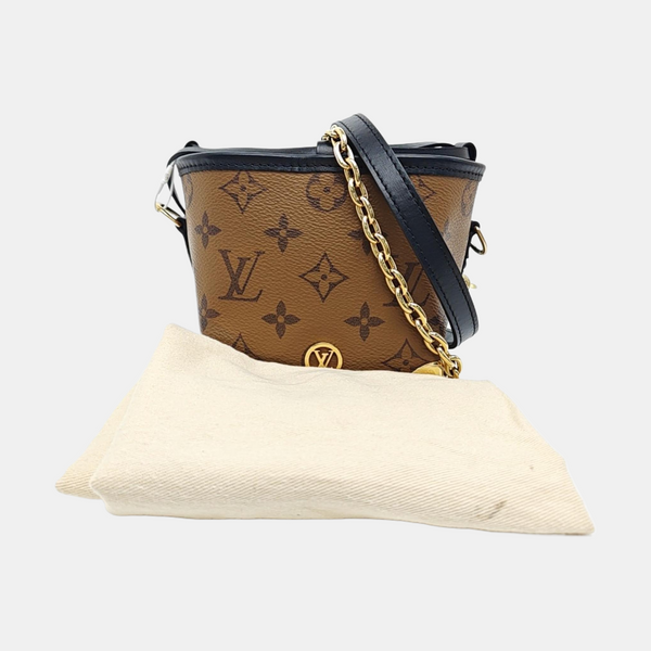 NOÉ PURSE LV CHARMS Monogram Coated Canvas Brown
