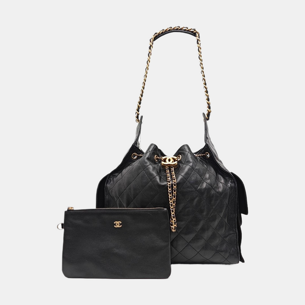 CHANEL 25 Medium Quilted Grained Calfskin Black