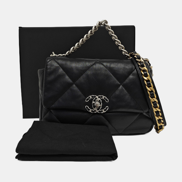 CHANEL 19 Small Quilted Lambskin Black