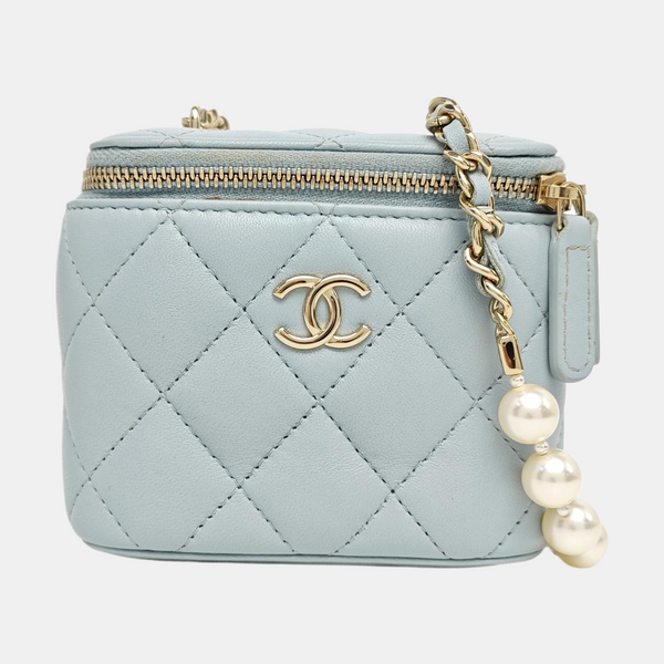 VANITY CASE Small Quilted Lambskin Blue