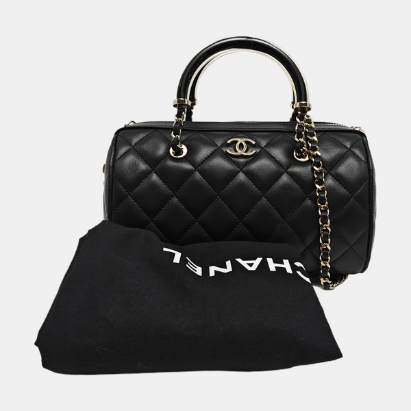 Quilted Lambskin Shoulder Bag Black