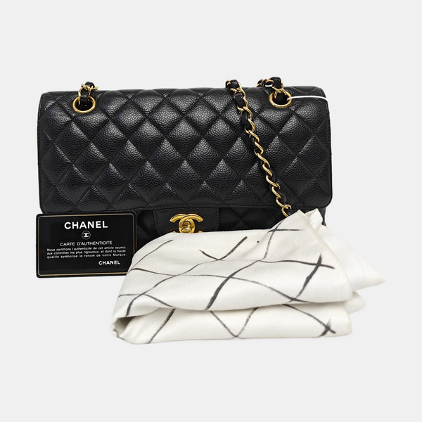 CLASSIC FLAP Medium Quilted Grained Calfskin Black
