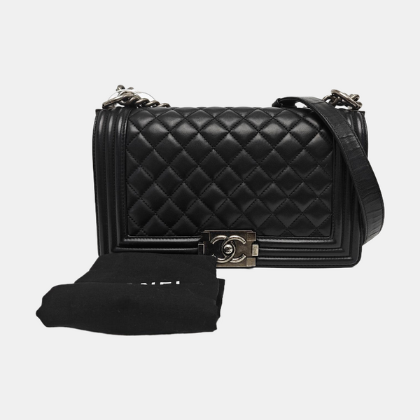 BOY CHANEL Medium Quilted Calfskin Black