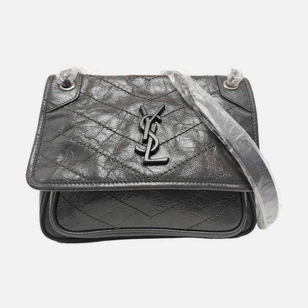 NIKI Small Chevron Calfskin Gray