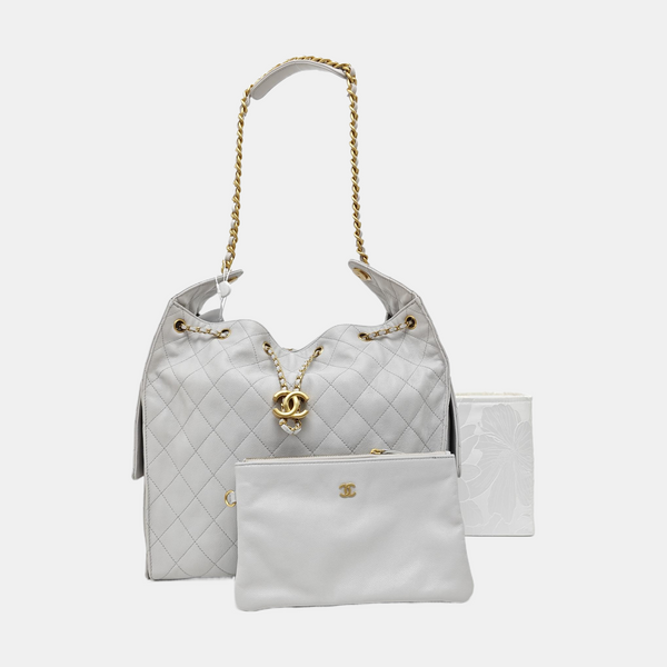 CHANEL 25 Medium Quilted Grained Calfskin Gray