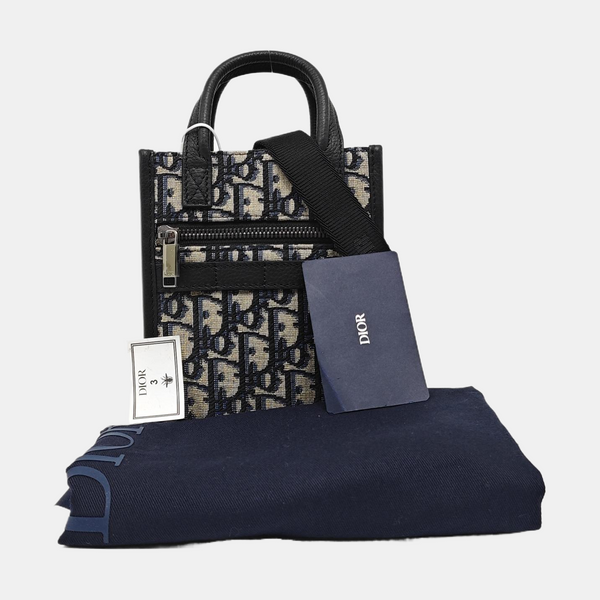 Authenticated pre-owned Book Tote Mini Monogram Canvas Grey - Shoulder Bag at Looply