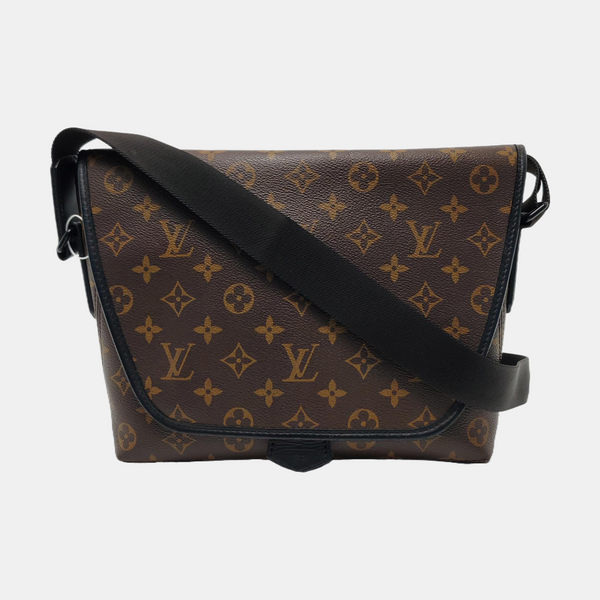 MAGNETIC Monogram Coated Canvas Brown