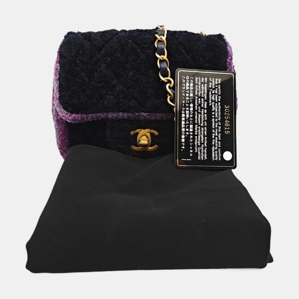 CLASSIC FLAP Mini Quilted Wool Black