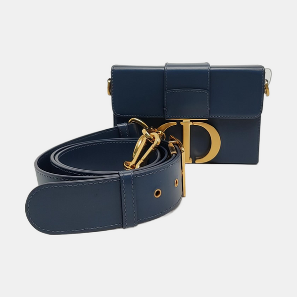 Authenticated pre-owned 30 Montaigne Calfskin Blue - Shoulder Bag at Looply