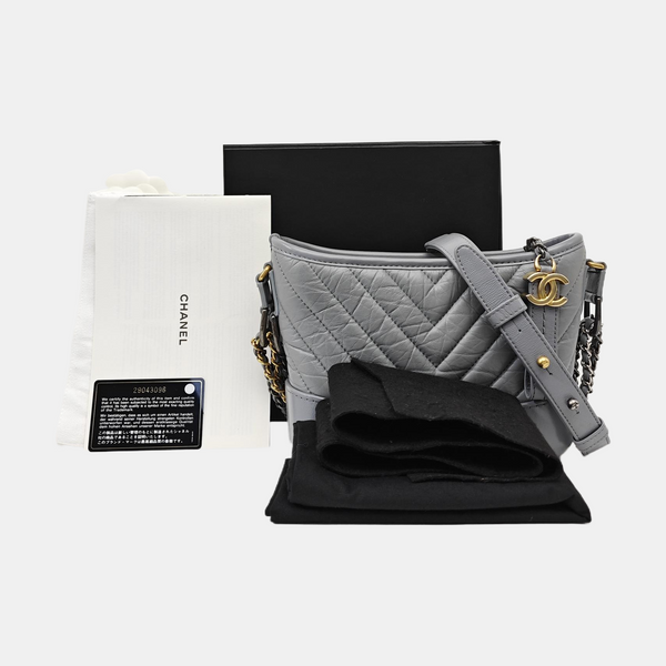 GABRIELLE Small Chevron Calfskin Gray