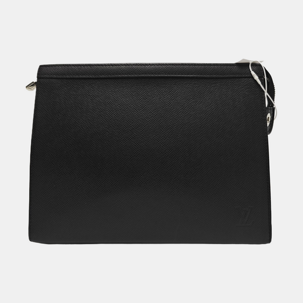 Pochette Voyag MM Calfskin Black