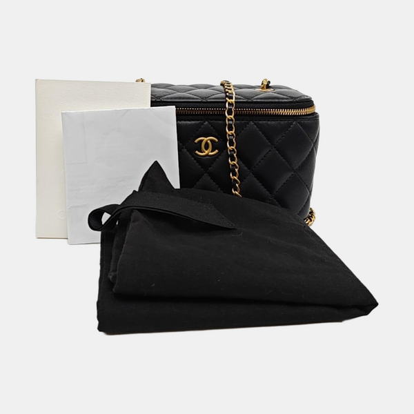 VANITY CASE Small Quilted Lambskin Black