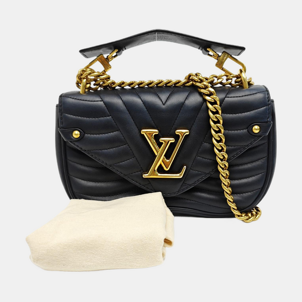 NEW WAVE PM Quilted Calfskin Black