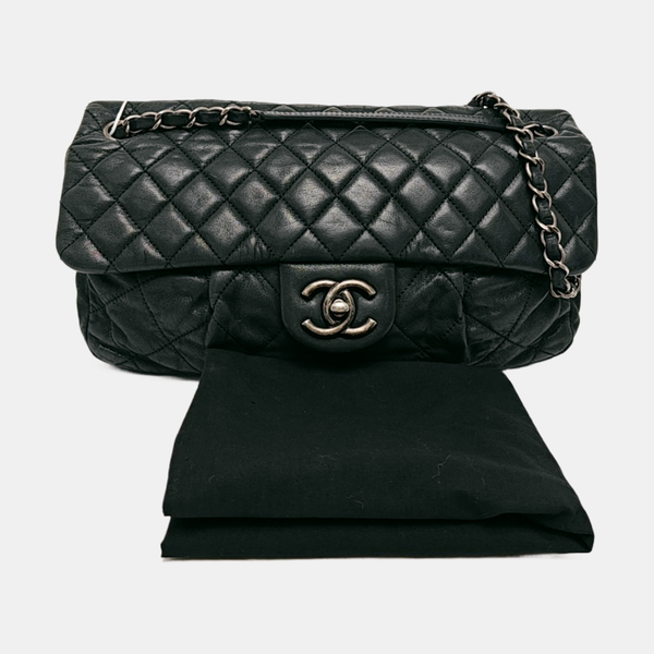 Quilted Calfskin Shoulder Bag Green
