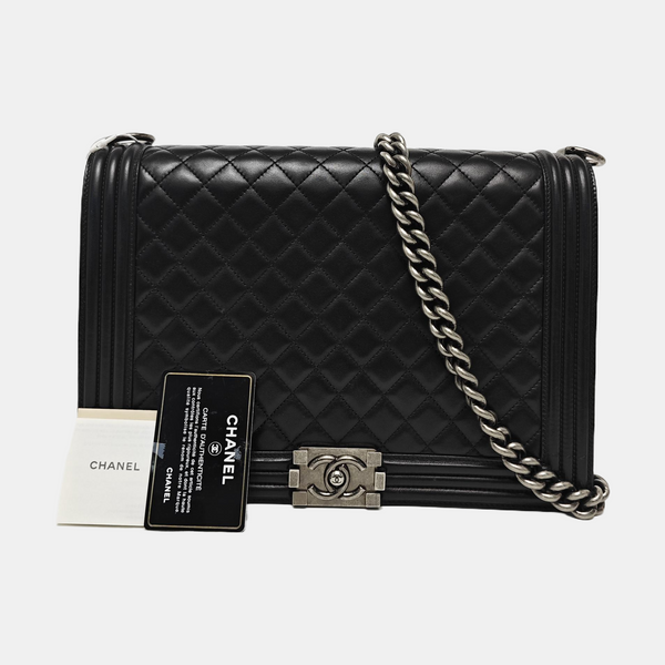 BOY CHANEL Maxi Quilted Lambskin Black