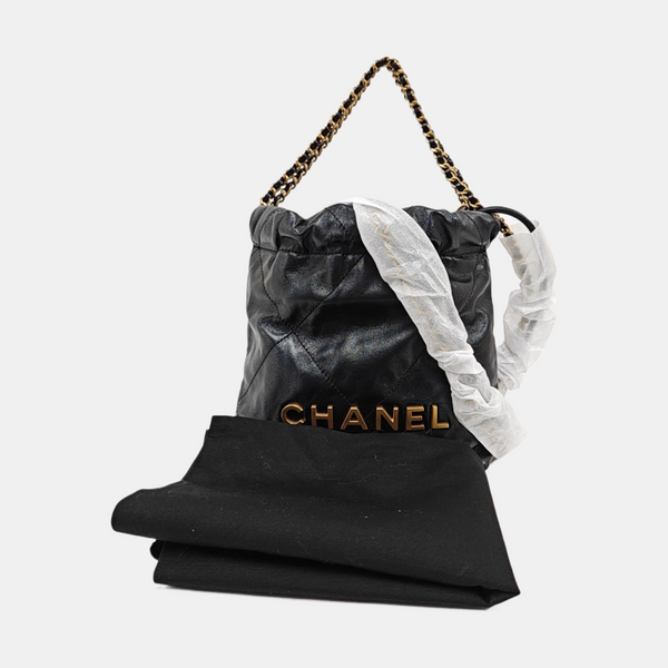 CHANEL 22 Mini Quilted Calfskin Black