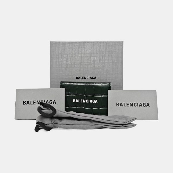 Cash Calfskin Green Wallet