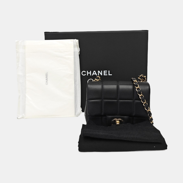 CLASSIC FLAP Mini Quilted Lambskin Black