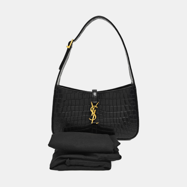 LE 5 À 7 Small Calfskin Black
