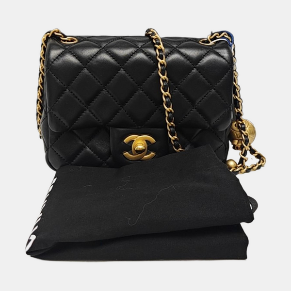 CLASSIC FLAP Mini Quilted Lambskin Black