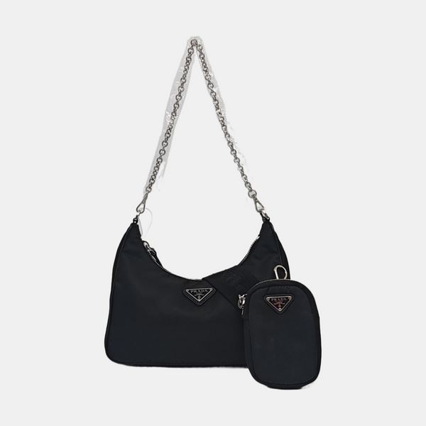 Authenticated pre-owned Re-Edition2005 Nylon Black - Shoulder Bag at Looply