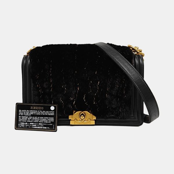 Authenticated pre-owned BOY CHANEL Medium Lambskin Black - Shoulder Bag at Looply