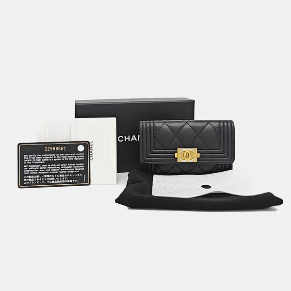 BOY CHANEL Quilted Calfskin Black Card Holder