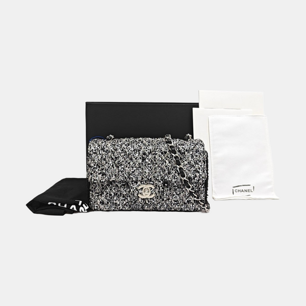 CLASSIC FLAP Mini Quilted Fabric Black