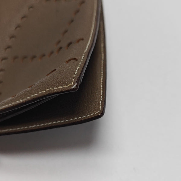 Evelyne Chèvre Mysore Gray Wallet