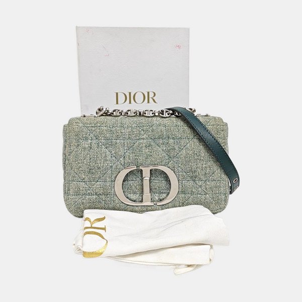 Dior Caro pequeño de tela acolchada verde