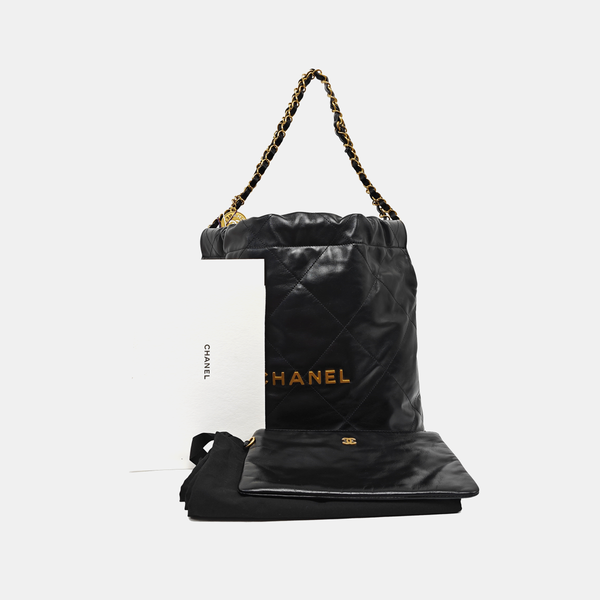 CHANEL 22 Small Quilted Calfskin Black