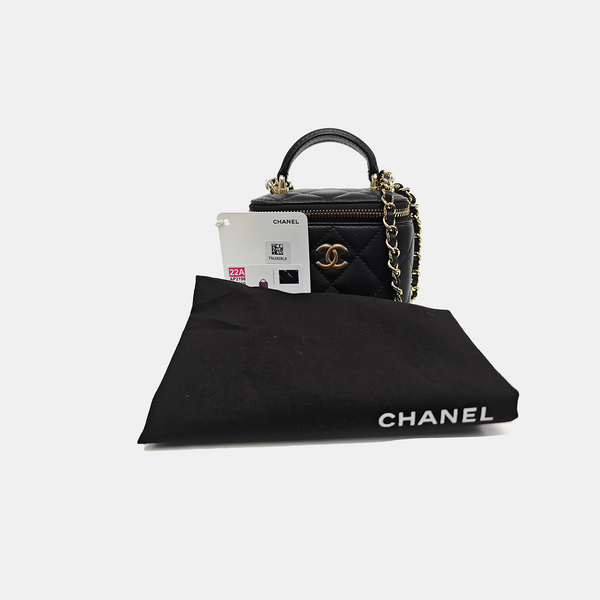 VANITY CASE Mini Quilted Lambskin Black