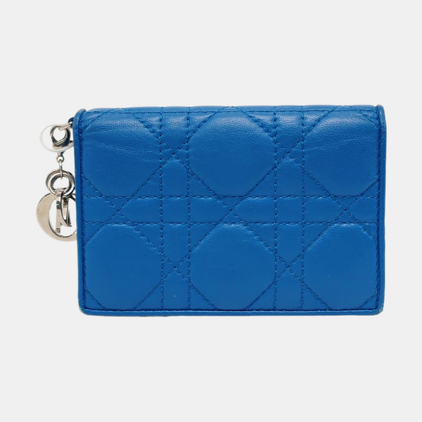 Tarjetero Lady Dior Cannage de piel de cordero azul