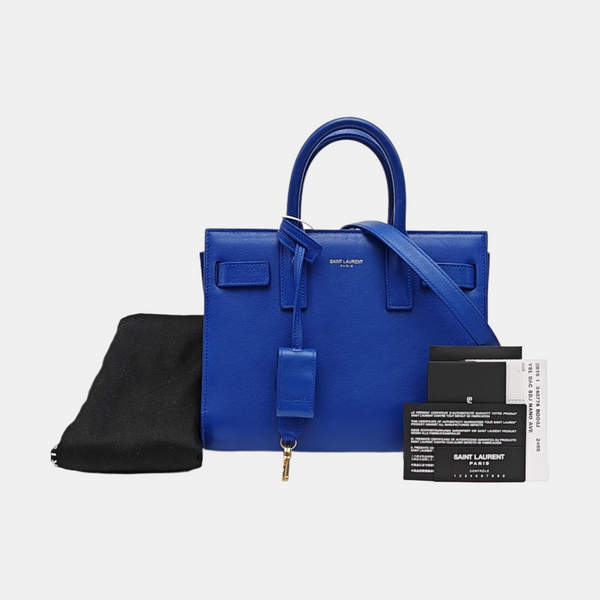 SAC DE JOUR Nano Calfskin Blue
