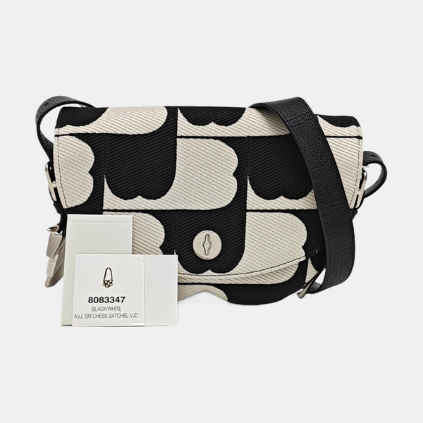 CHESS Canvas Black