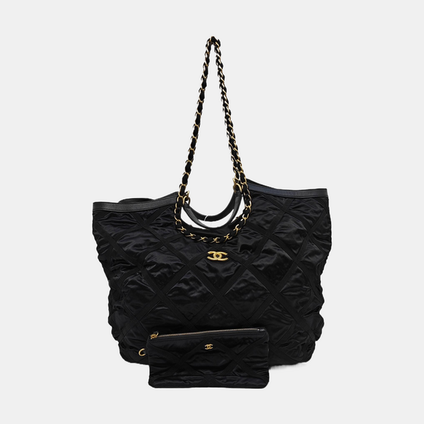Quilted Nylon Medium Black