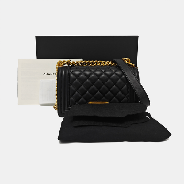 BOY CHANEL Small Quilted Calfskin Black