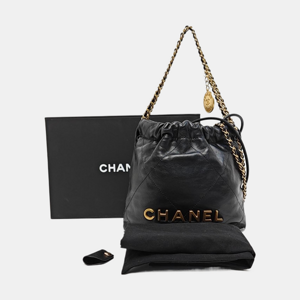 CHANEL 22 Mini Quilted Calfskin Black