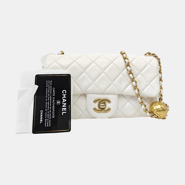 CLASSIC FLAP Mini Quilted Lambskin White