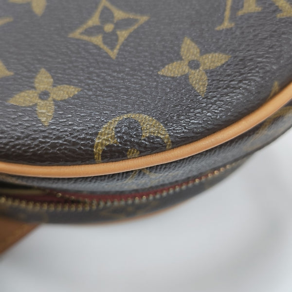 BOITE CHAPEAU PM Monogram Coated Canvas Brown