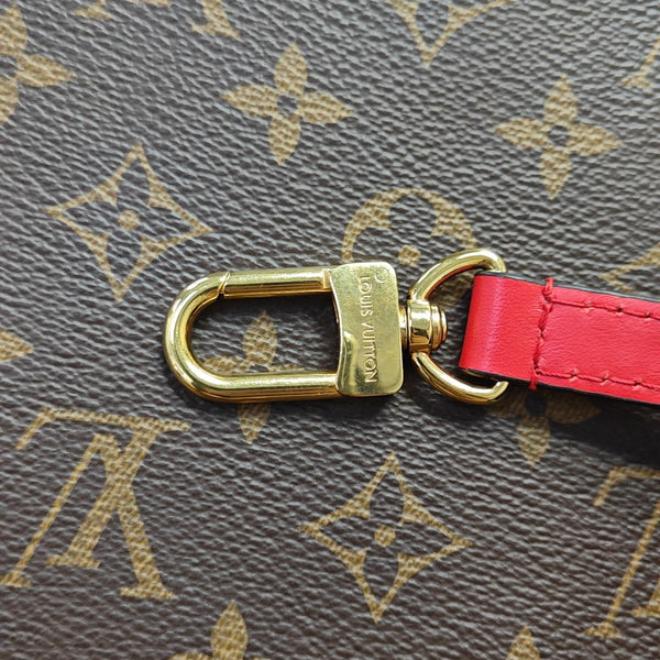 NÉONOÉ MM Monogram Coated Canvas Brown