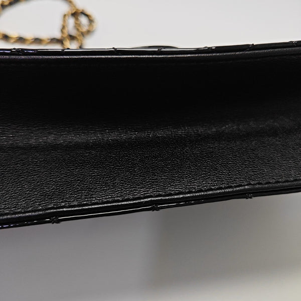 Quilted Patent Leather Shoulder Bag Black