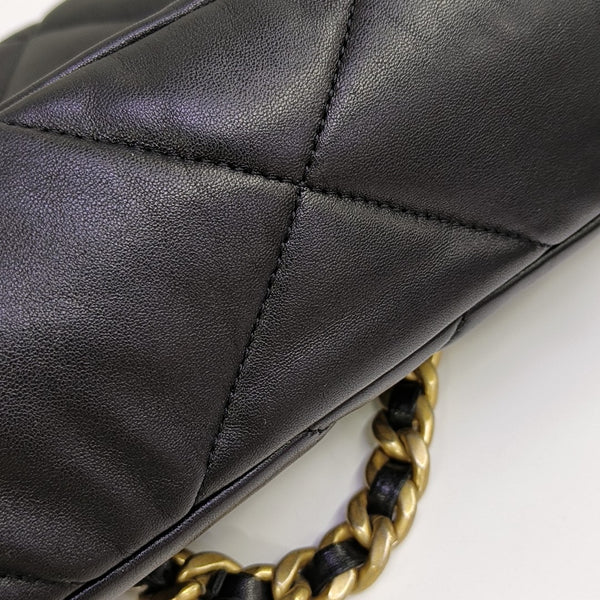 CHANEL 19 Large Quilted Lambskin Black