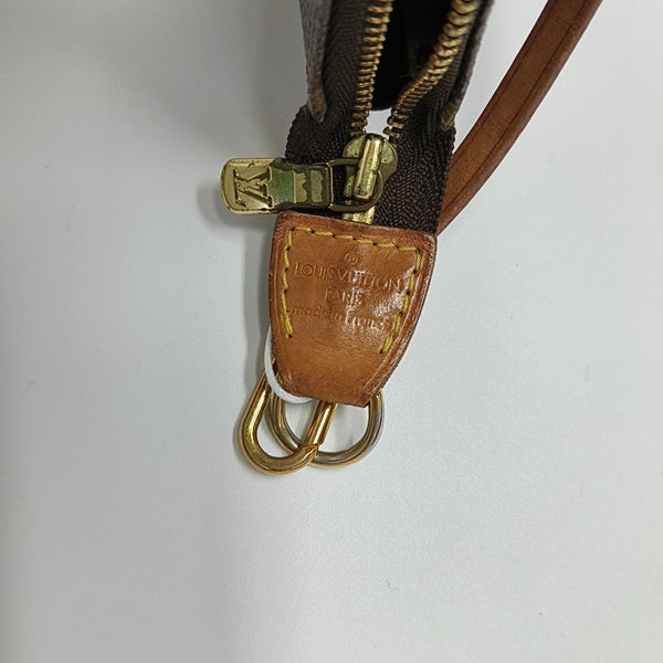 ACCESSOIRES Monogram Coated Canvas Brown