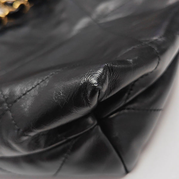 CHANEL 22 Small Quilted Calfskin Black