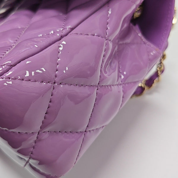 CLASSIC FLAP Mini Quilted Patent Leather Purple