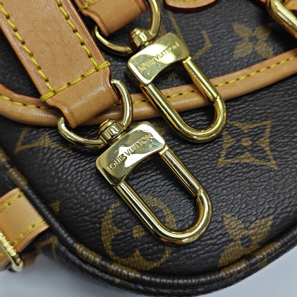 SAUMUR BB Monogram Coated Canvas Brown