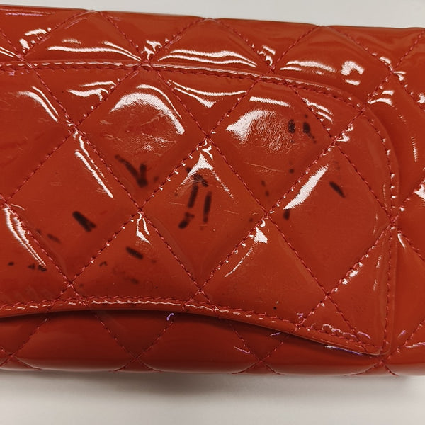 CLASSIC FLAP Mini Quilted Patent Leather Orange Wallet