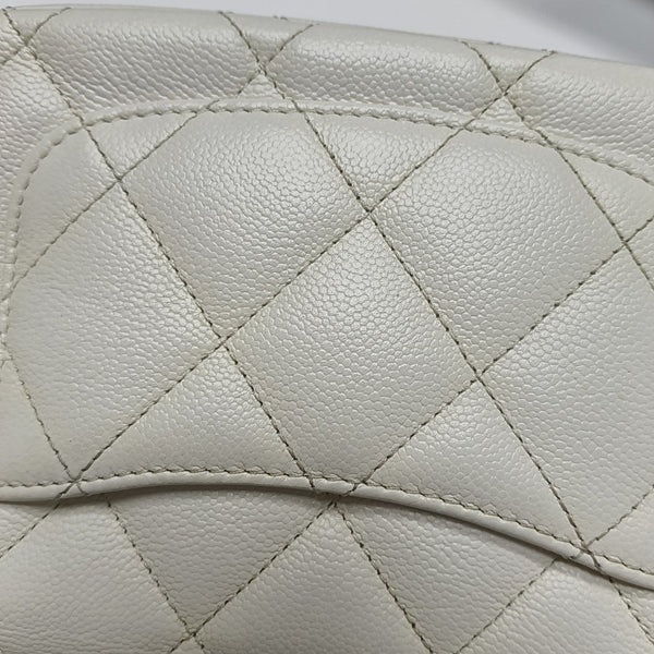 CLASSIC FLAP Small Quilted Grained Calfskin White