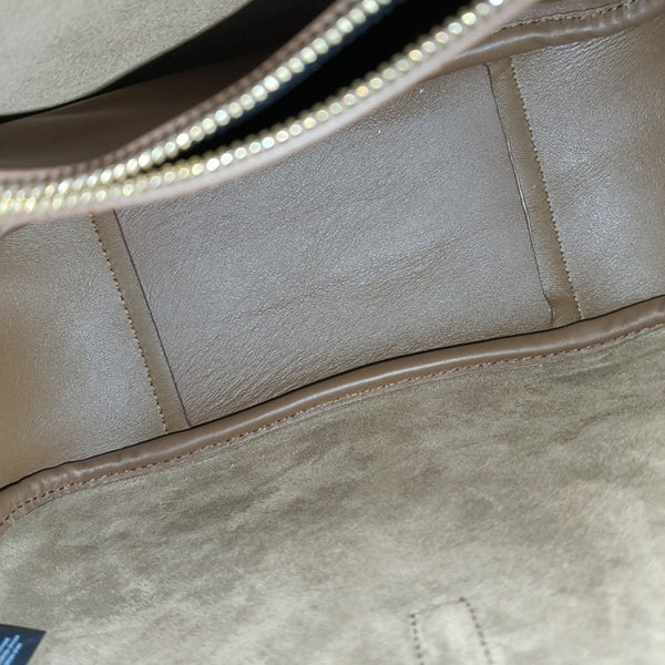LE 5 À 7 Small Suede Brown